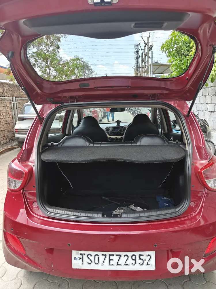 Hyundai Grand I10 Sports -showroom Track