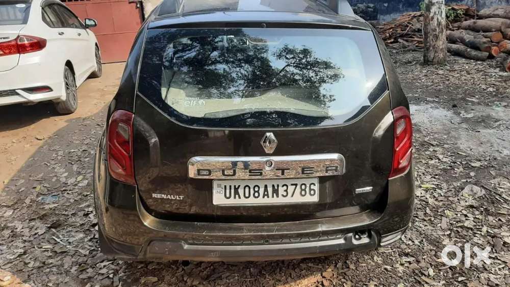 Renault Duster 2017 Diesel 84000 Km Driven.