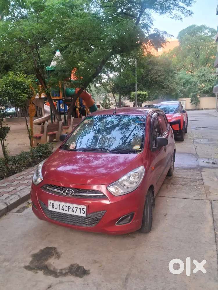 Hyundai I10 Itech 2012...well Maintained Only 52000 K.m.demand 1 Lacs
