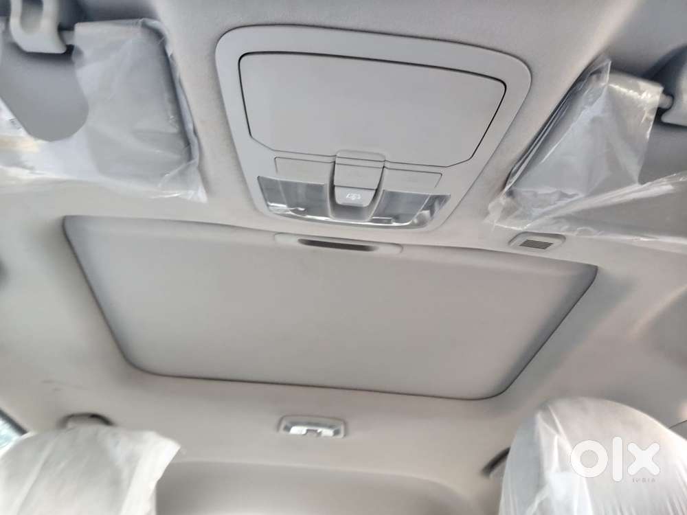 Mahindra Xuv300 W8 Option Diesel, 2022, Diesel