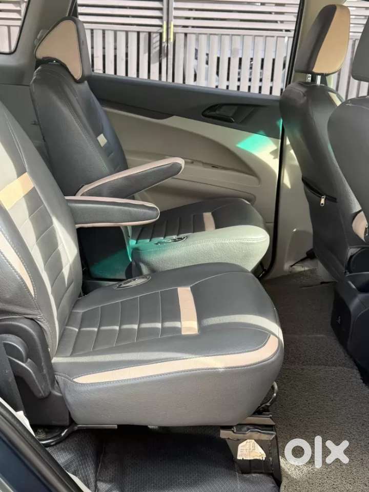 Mahindra Marazzo M4, 2019, Diesel