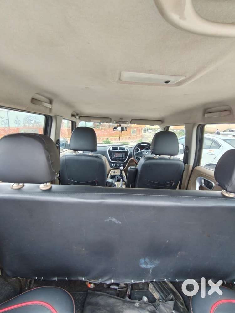 Mahindra Tuv 300 T8, 2017, Diesel