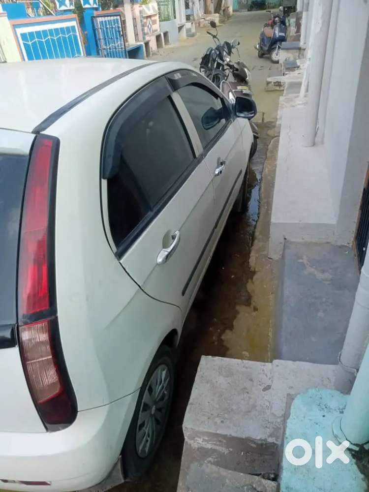 Tata Indica Vista 2012