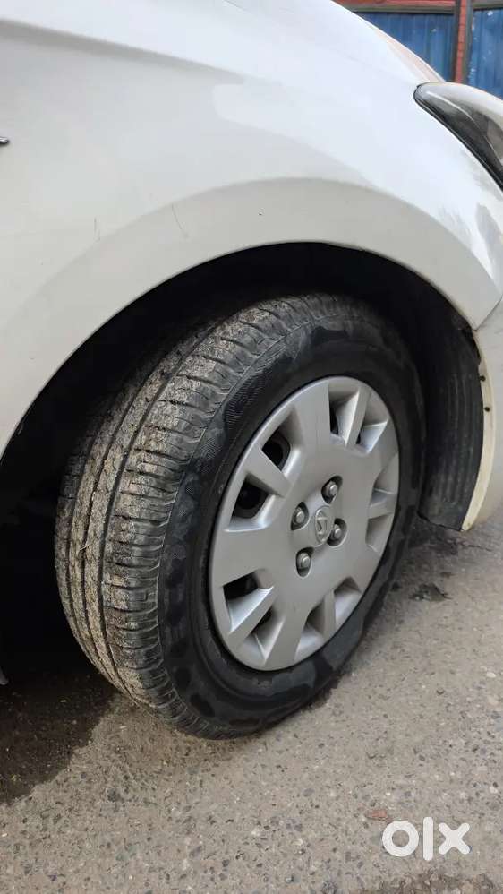 Hyundai I20 2013 Petrol Good Condition Family Car