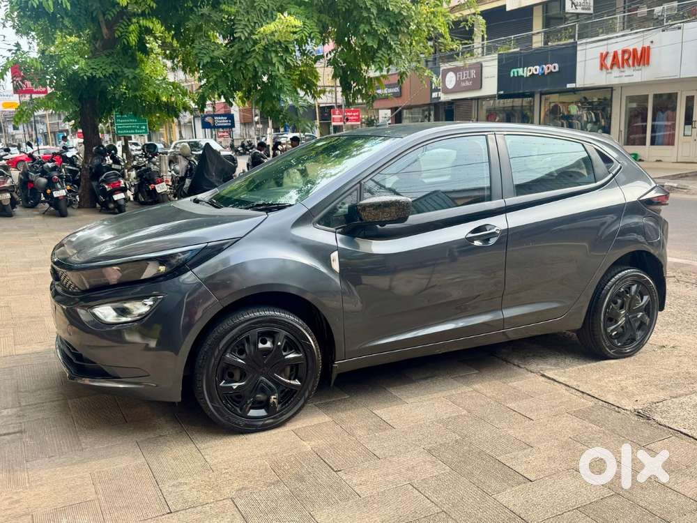 Tata Altroz Xt 2021 Grey  Fresh Michelin Tyres  No Claims