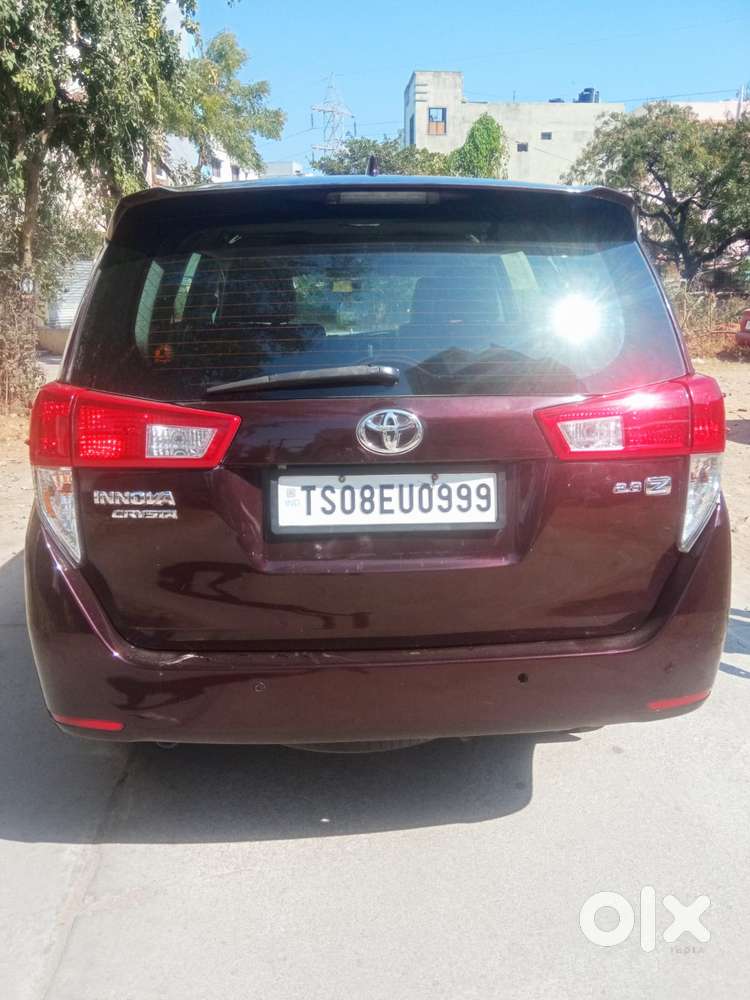 Toyota Innova Crysta 2.8z Automatic, 2016, Diesel