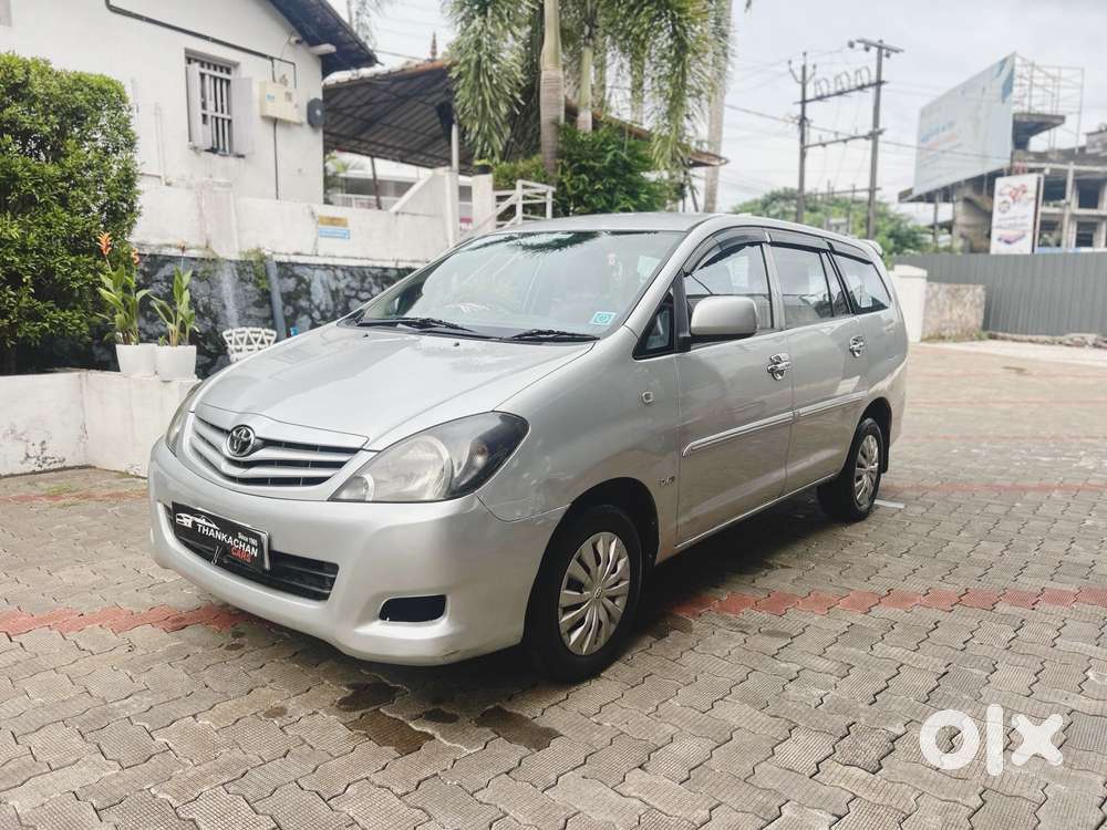 Toyota Innova 2.5 Gx 7 Str Bs-iii, 2011, Diesel