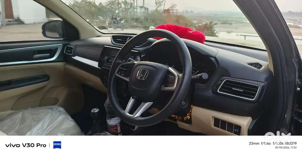 Honda Amaze 2024 Petrol 19000 Km Driven