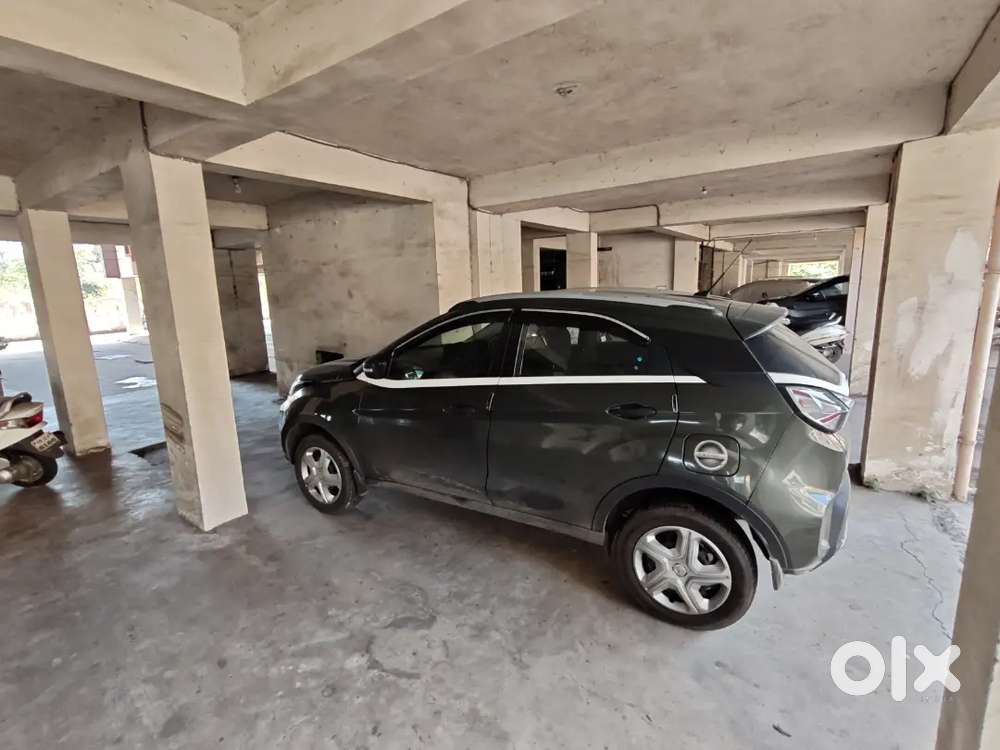 Tata Nexon 2022  Only 35000km  Relocating Sale - ₹700000
