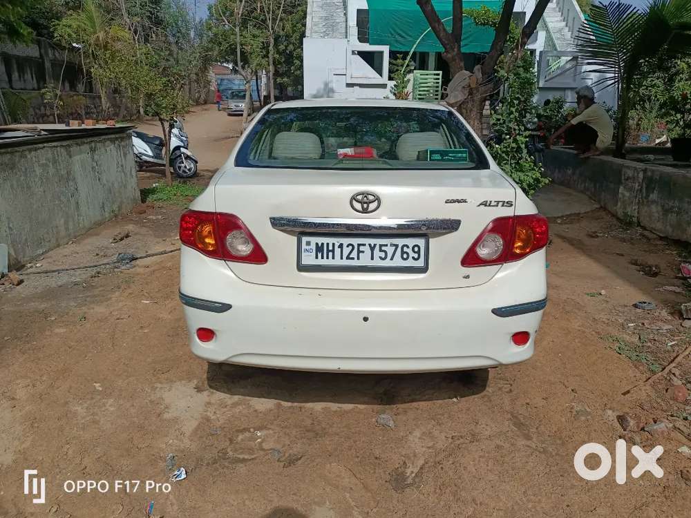 Toyota Corolla Altis 2010 Petrol