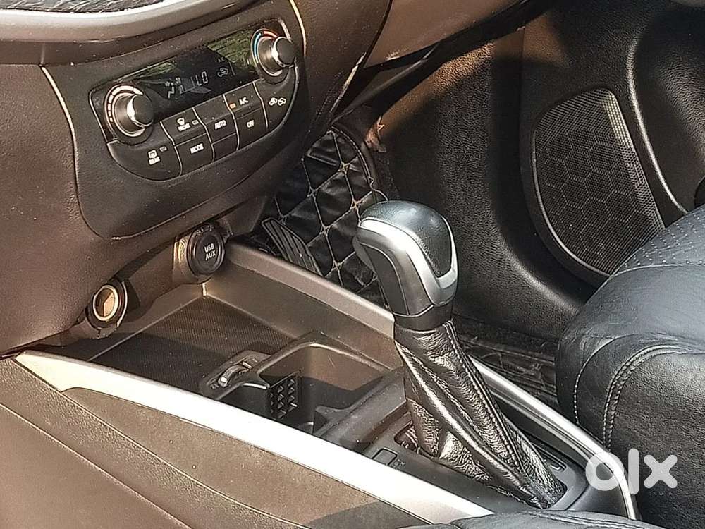 Maruti Suzuki Xl6 1.5 Zeta At, 2021, Petrol