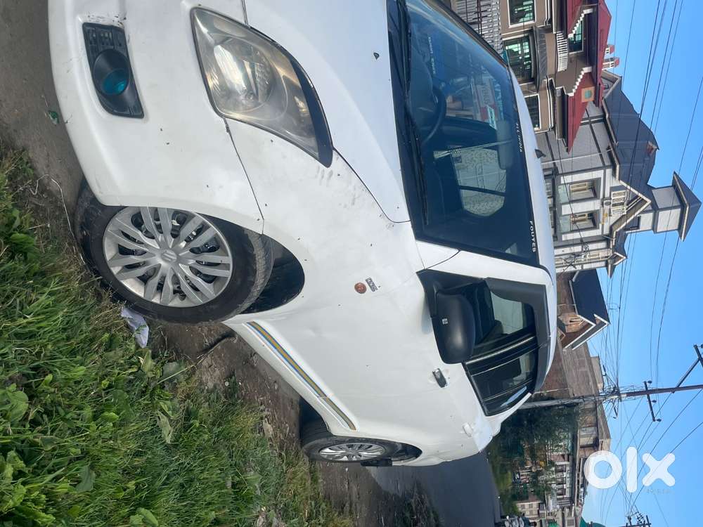 Maruti Suzuki Swift Dzire Tour 2016 Diesel Well Maintained