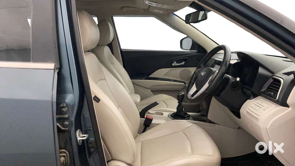Mahindra Xuv300 W8 Option, 2019, Petrol