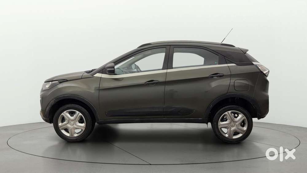 Tata Nexon 1.2 Revotron Xm (s), 2021, Petrol
