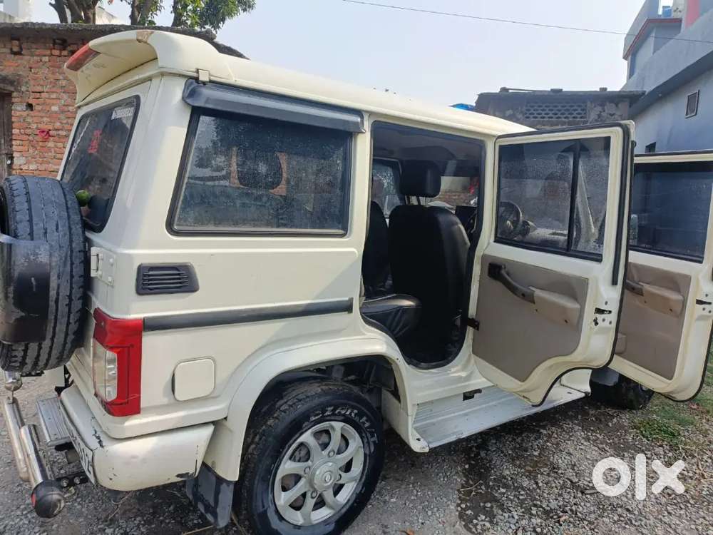 Mahindra Bolero Neo 2012 Petrol 93000 Km Driven