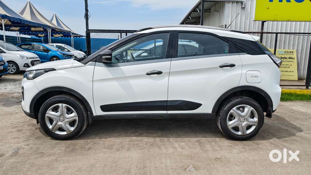 Tata Nexon 1.2 Revotron Xm (s), 2021, Petrol