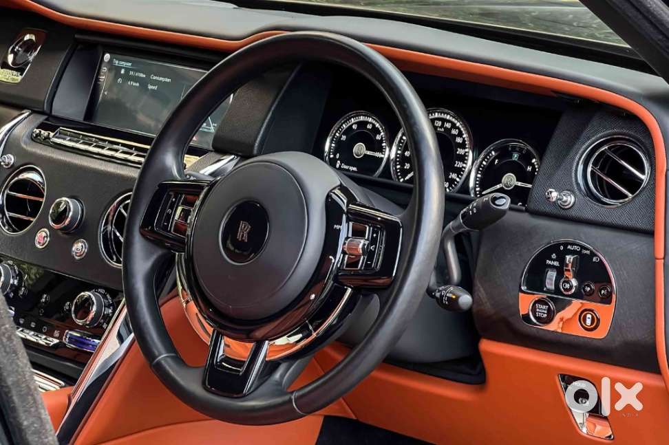 Rolls-royce Cullinan, 2022, Petrol