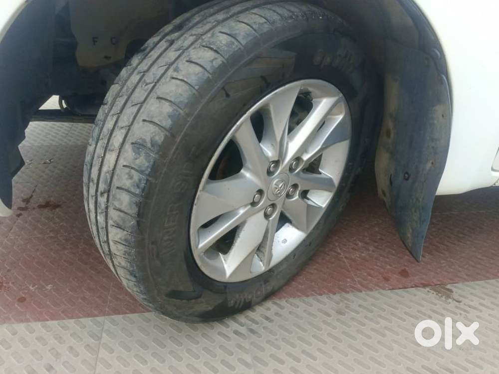 Toyota Innova Crysta 2.4 Gx Mt 8s, 2023, Diesel