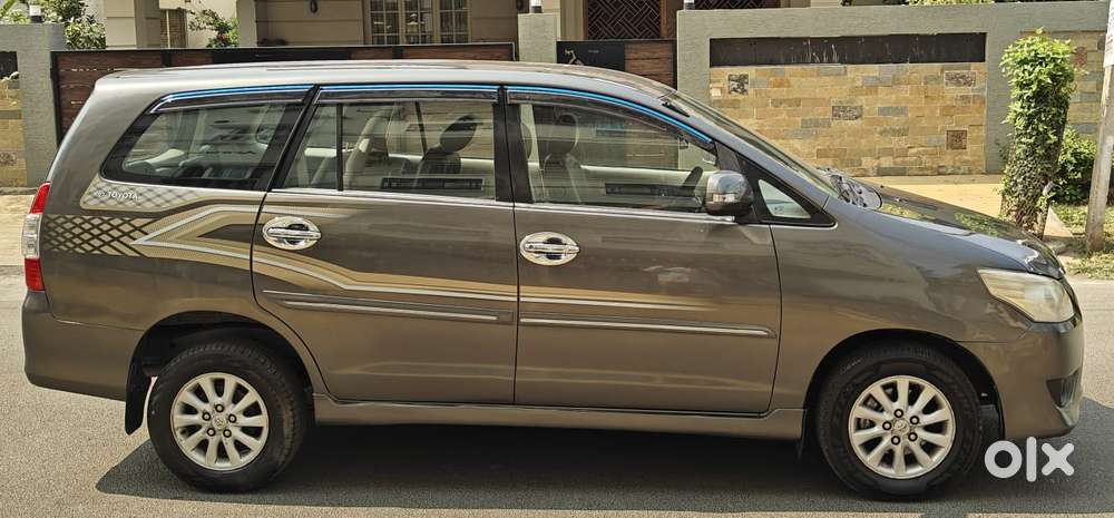 Toyota Innova 2.5 V 7 Str, 2012, Diesel