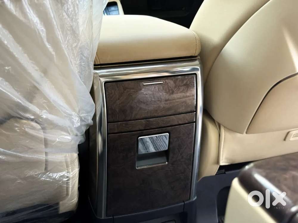 Toyota Vellfire, 2021, Petrol