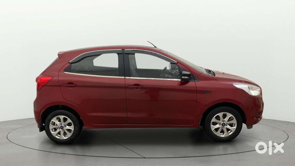 Ford Figo 2012-2015 Petrol Titanium, 2017, Petrol
