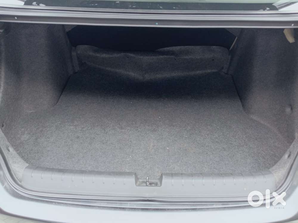 Honda City 1.5 V 5th Gen I-vtec Mt, 2022, Petrol