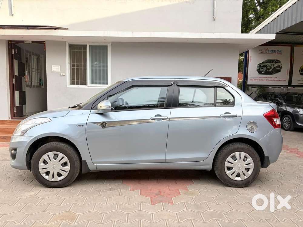 Maruti Suzuki Swift Dzire 1.2 Vxi Bsiv, 2013, Petrol