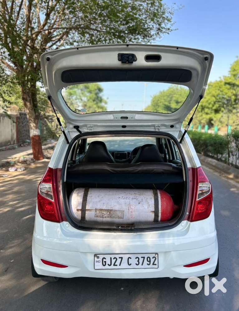 Hyundai I10 Era, 2011, Cng & Hybrids