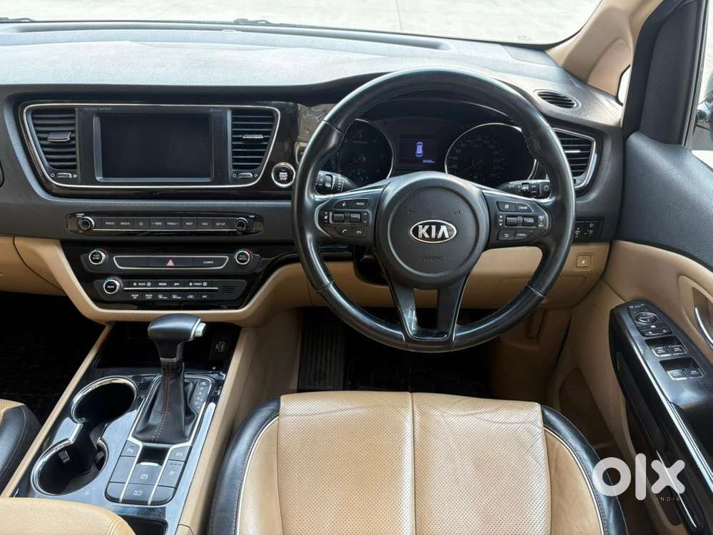 Kia Carnival Limousine, 2021, Diesel