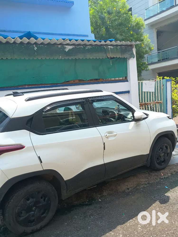 Tata Punch Adventure Camo 2024