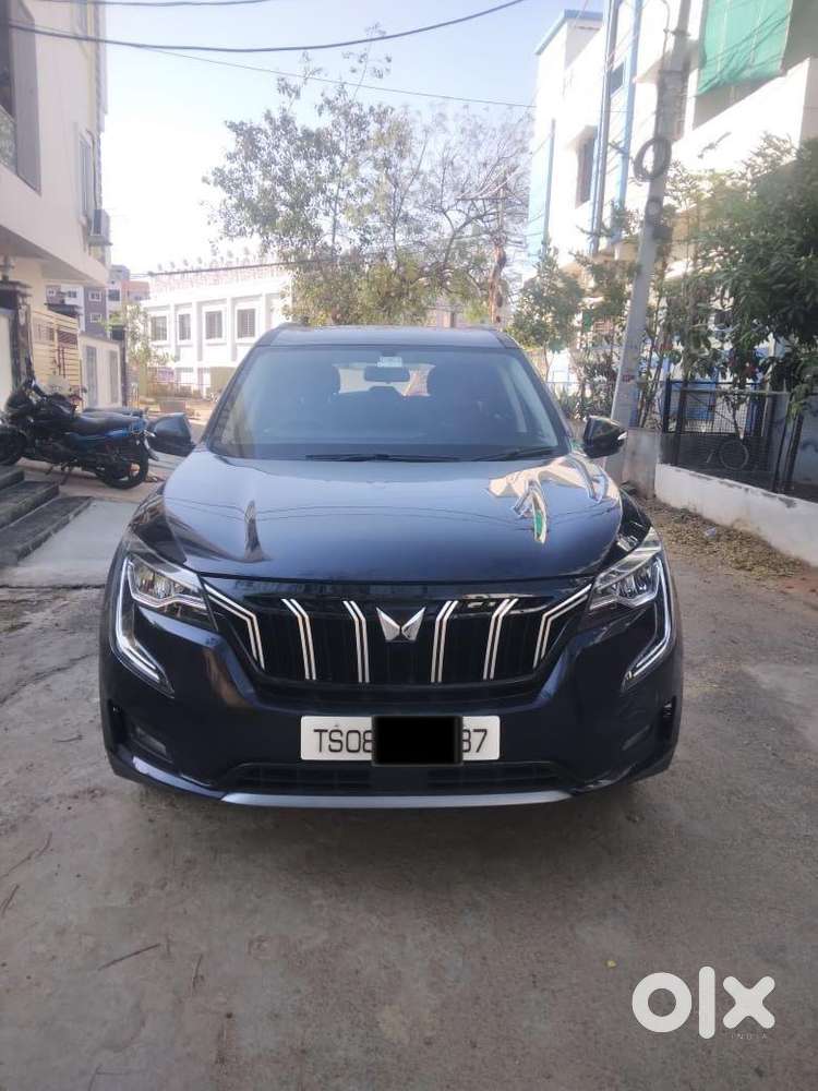 Mahindra Xuv700 Petrol 2022 Ax5 7str