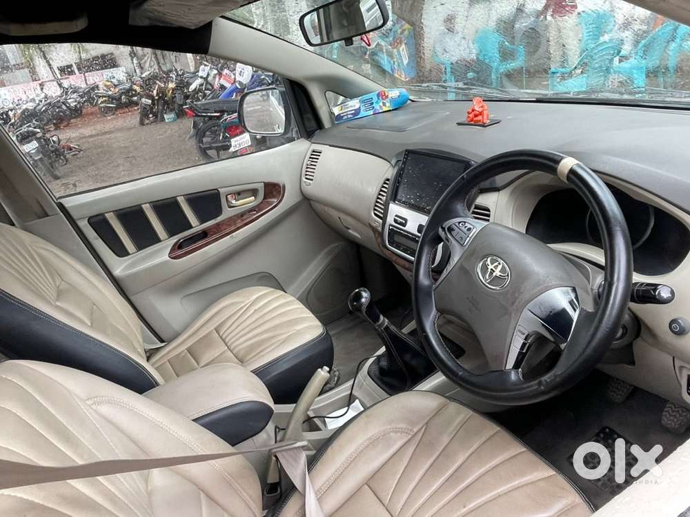 Toyota Innova Diesel 2012 Car