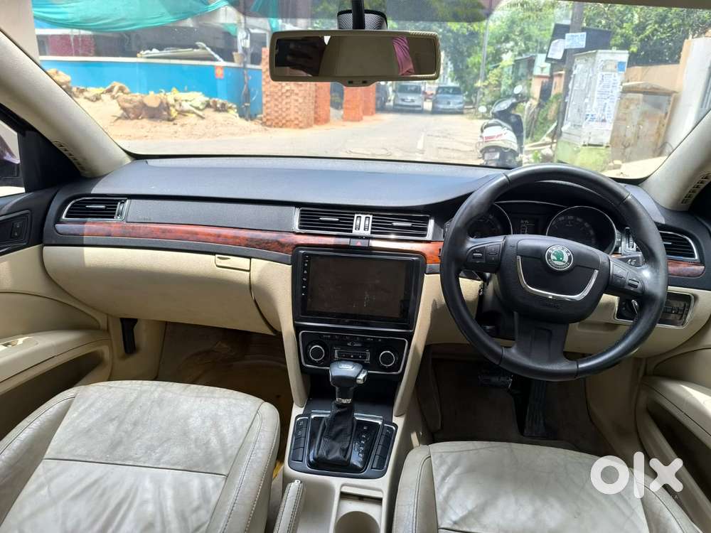 Skoda Superb Elegance 1.8 Tsi At, 2012, Petrol