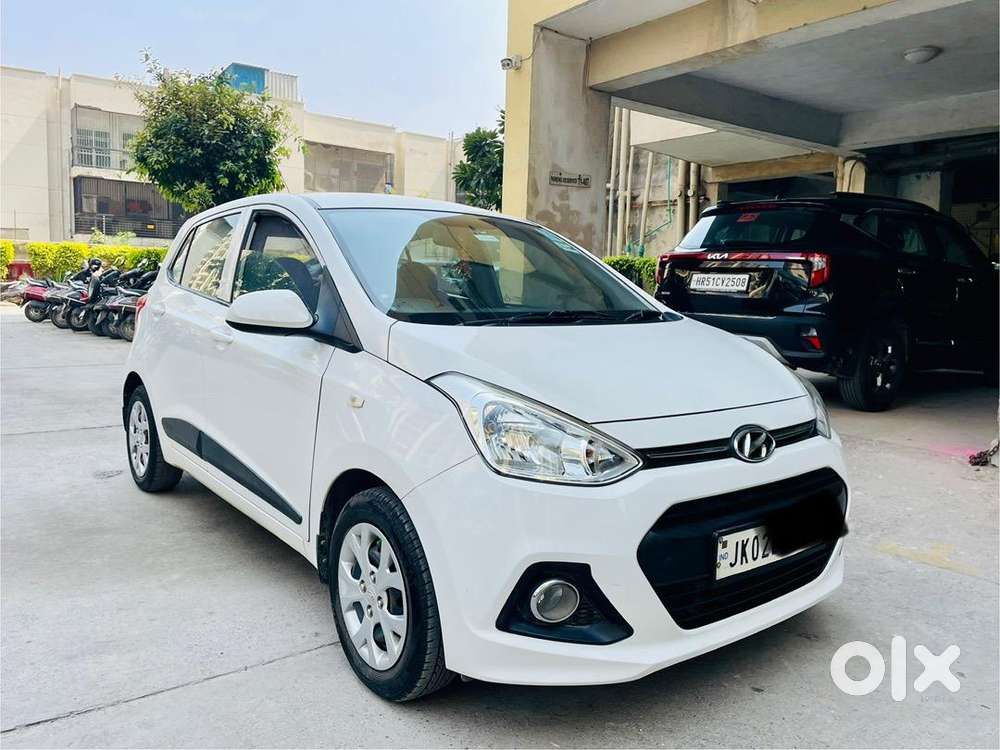 Hyundai Grand I10 2015 Petrol Well Maintained