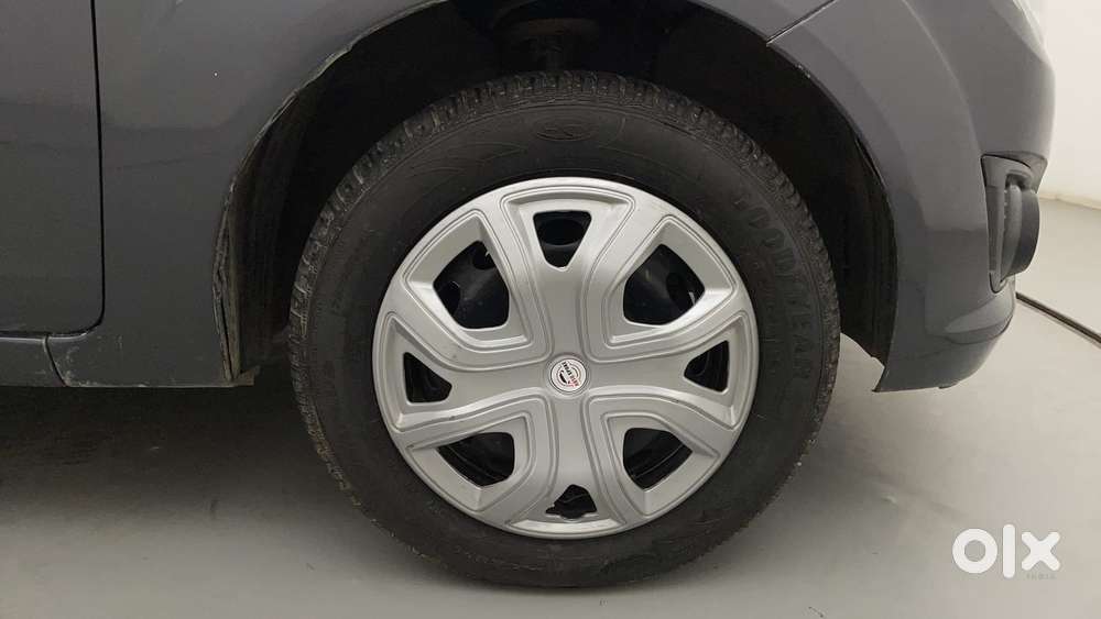 Ford Figo 2010-2012 Petrol Exi, 2015, Petrol