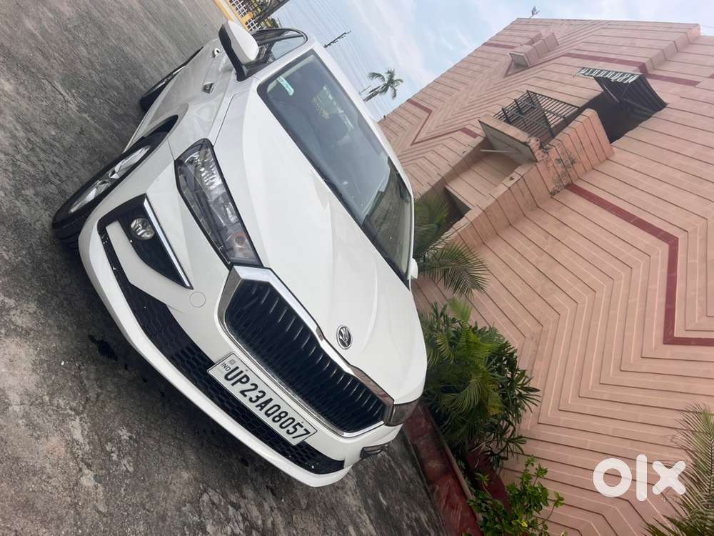 Skoda Slavia Petrol Manual 2024