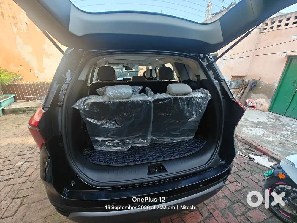 Mahindra Xuv700 2024 Petrol Manual