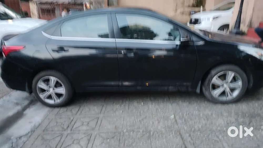 2018 Hyundai Verna Diesel Manual 54k Km (no Dealers & Companies)