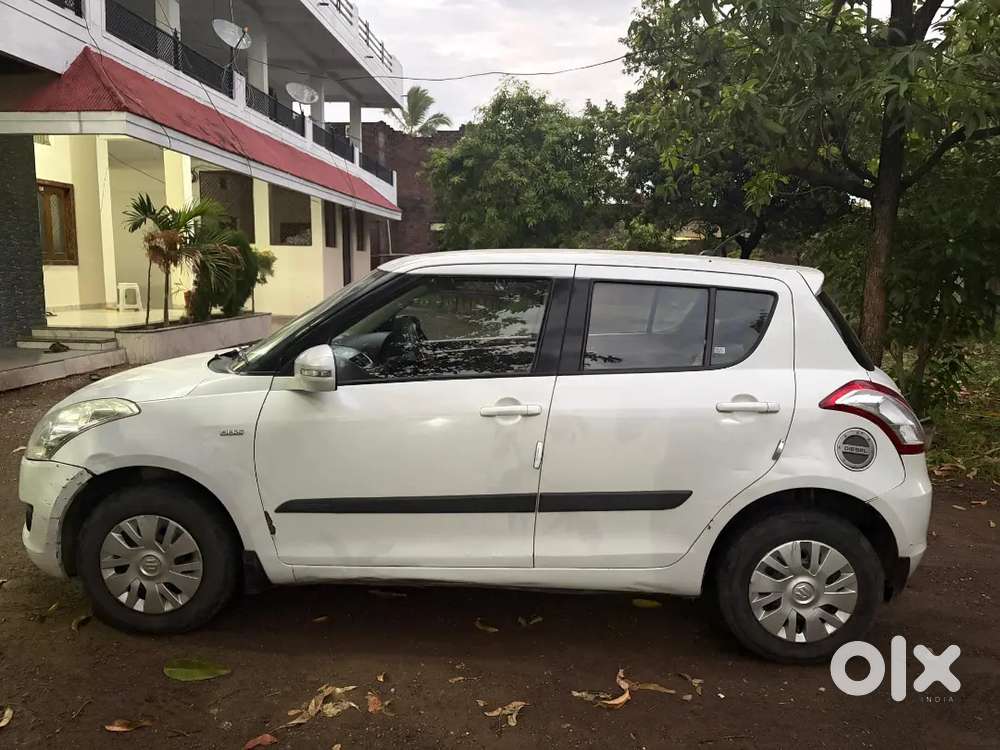 Maruti Suzuki Swift 2012 Diesel 112000 Km Driven