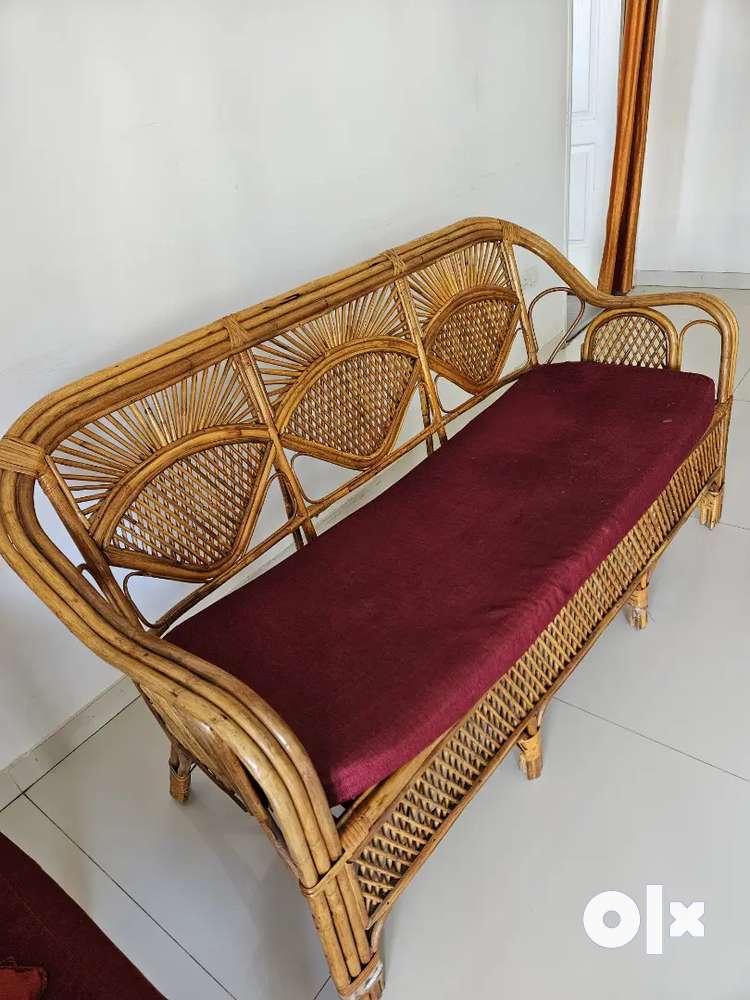 Bamboo sofa store set olx