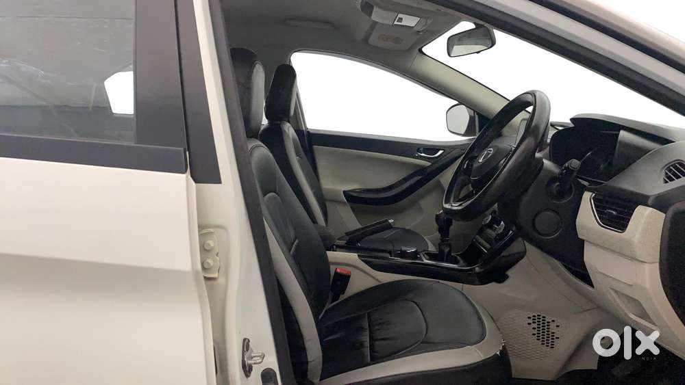 Tata Nexon 1.2 Revotron Xz Plus, 2022, Petrol
