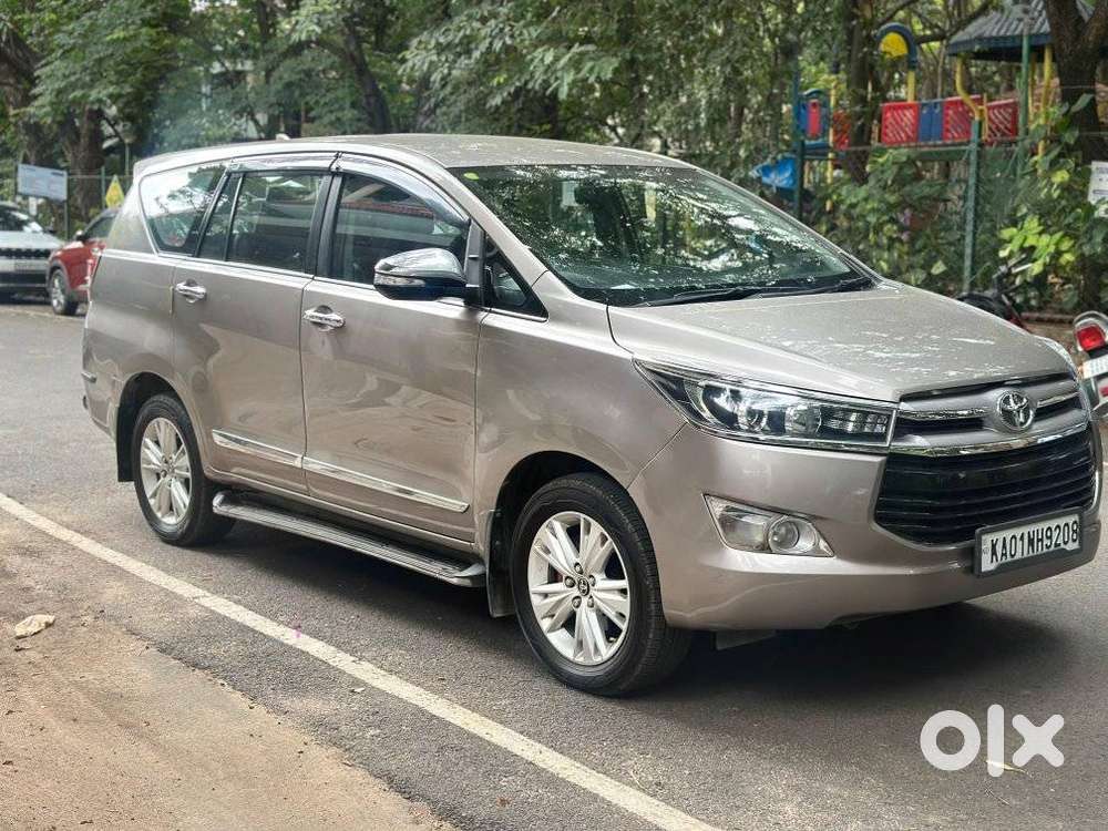 Toyota Innova Crysta 2.8 Z, 2016, Diesel