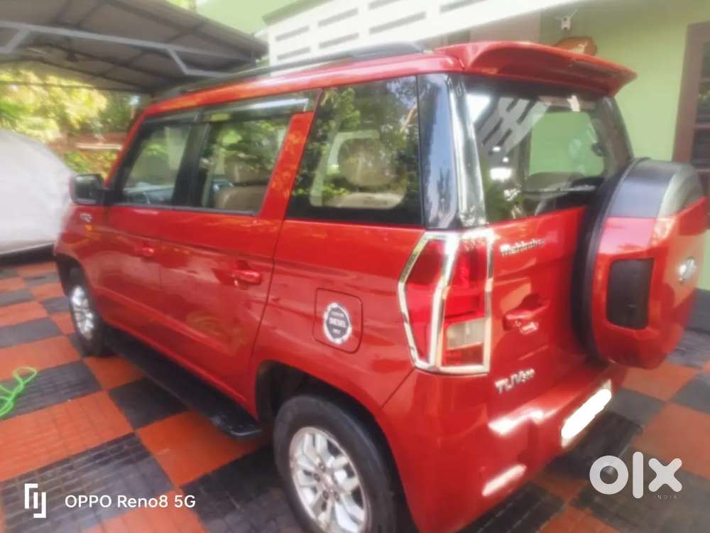 Mahindra Tuv300 T8 Autoshift Diesel 2015 | 7 Seater