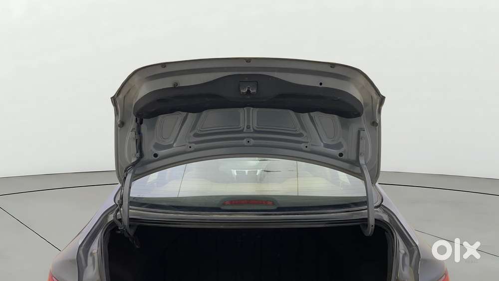 Hyundai Verna 1.6 Sx Plus Vtvt At, 2016, Petrol