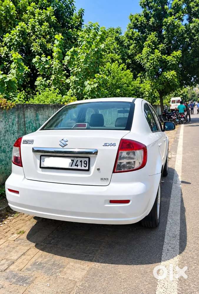 Maruti Suzuki Sx4 2011