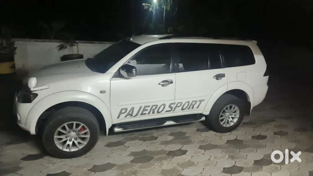 Mitsubishi Pajero Sport 2014 Diesel 148500 Km Driven