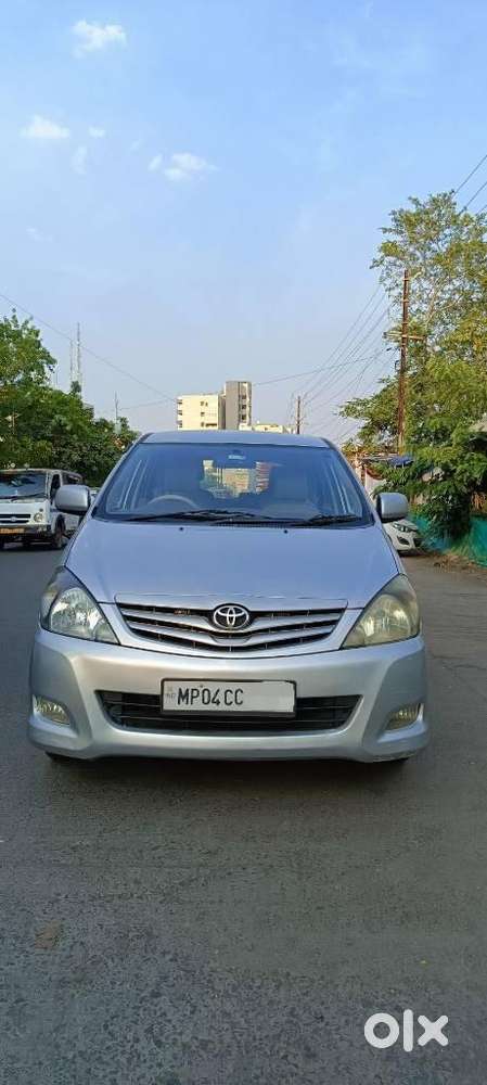 Toyota Innova 2009-2011 2.0 Gx 8 Str, 2009, Diesel