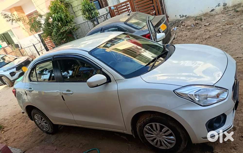 Maruti Suzuki Dzire 2020 Petrol 69500 Km Driven