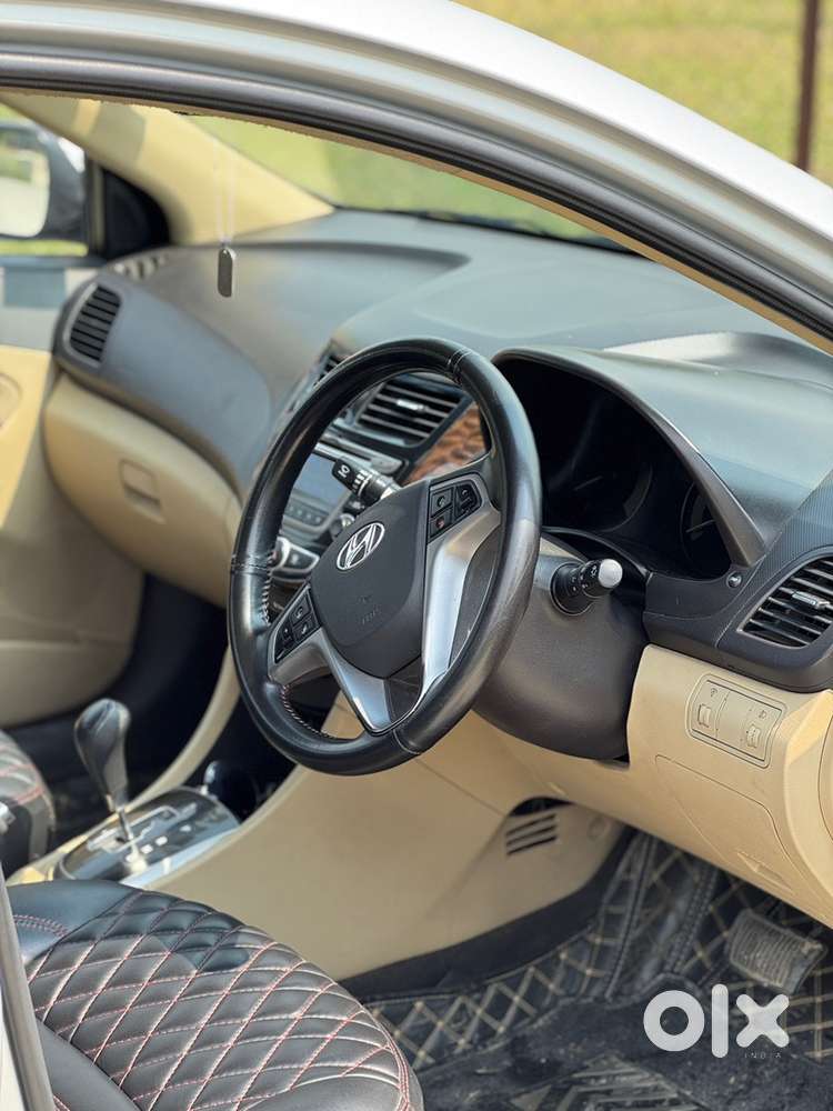 Hyundai Verna Automatic
