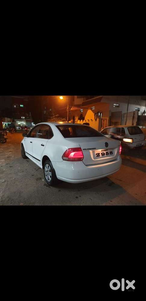 Volkswagen Vento Petrol Manual 2012